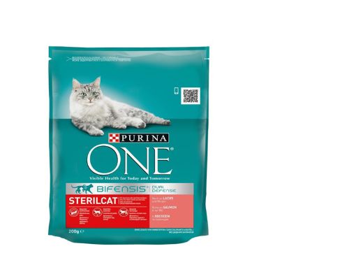 One Sterilcat суха храна за кастрирани котки, сьомга